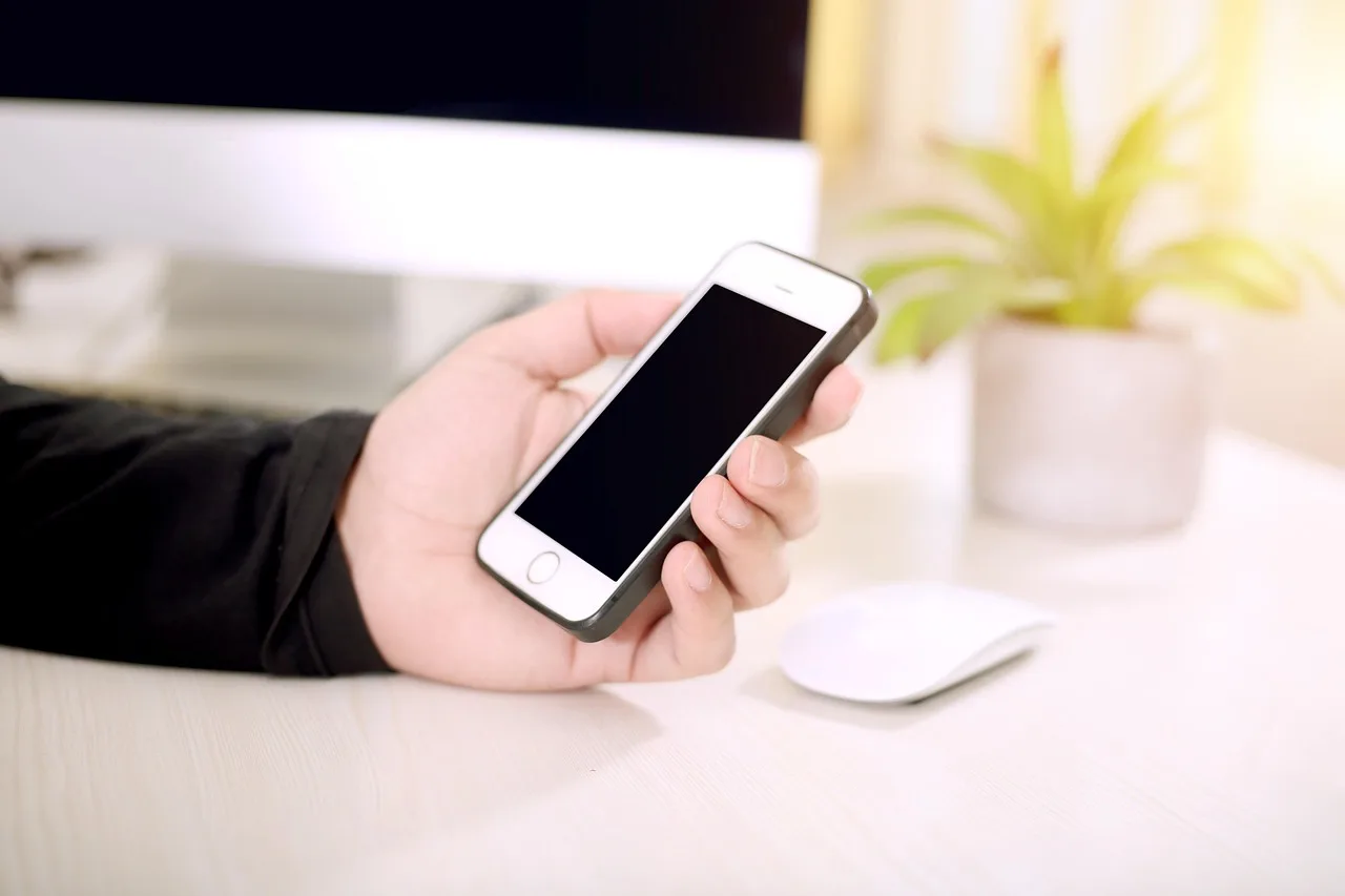 smartphone, hand, iphone, phone, phone mockup, phone in hand, ios phone, closeup